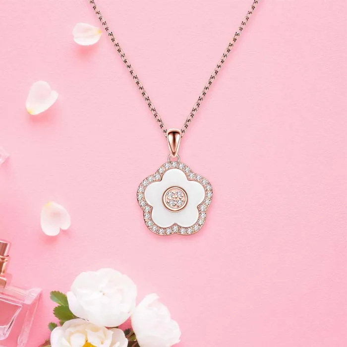 Classic Flower Necklace BLACK BY BLUE BRAVE Necklaces